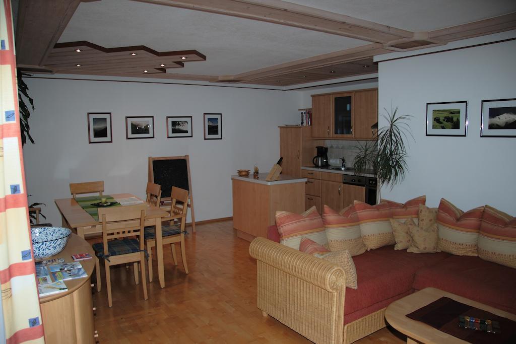 Am Waldrand Apartment Митерзил Стая снимка