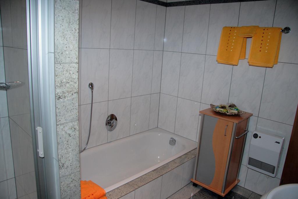 Am Waldrand Apartment Митерзил Стая снимка